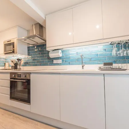 The Old Stamp House Apartment- Three En-Suite Bedrooms Central Village Location Ambleside Exterior photo