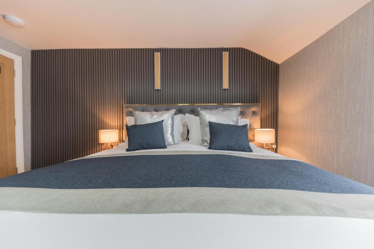 The Old Stamp House Apartment- Three En-suite Bedrooms Village Location * Ambleside